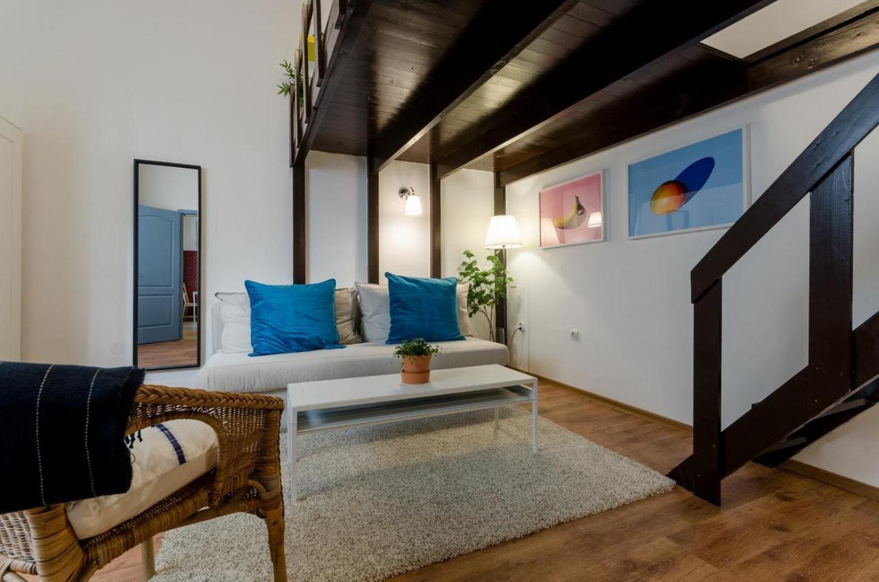 Apartament Quiet Cozy In Party Street E1 *